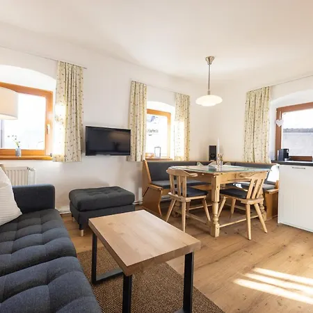 Appartamento Kassnhof - Urlaub In Den Bergen *